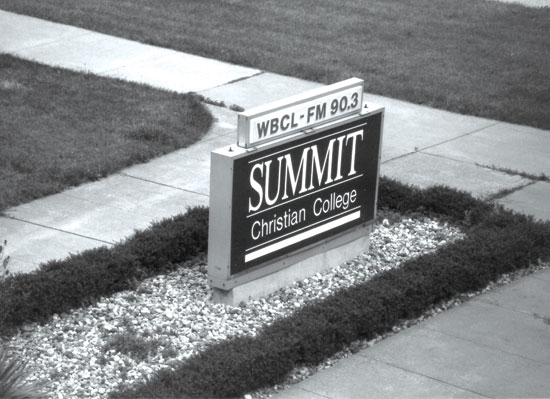 1989 – 1. Name changed to Summit Christian College.